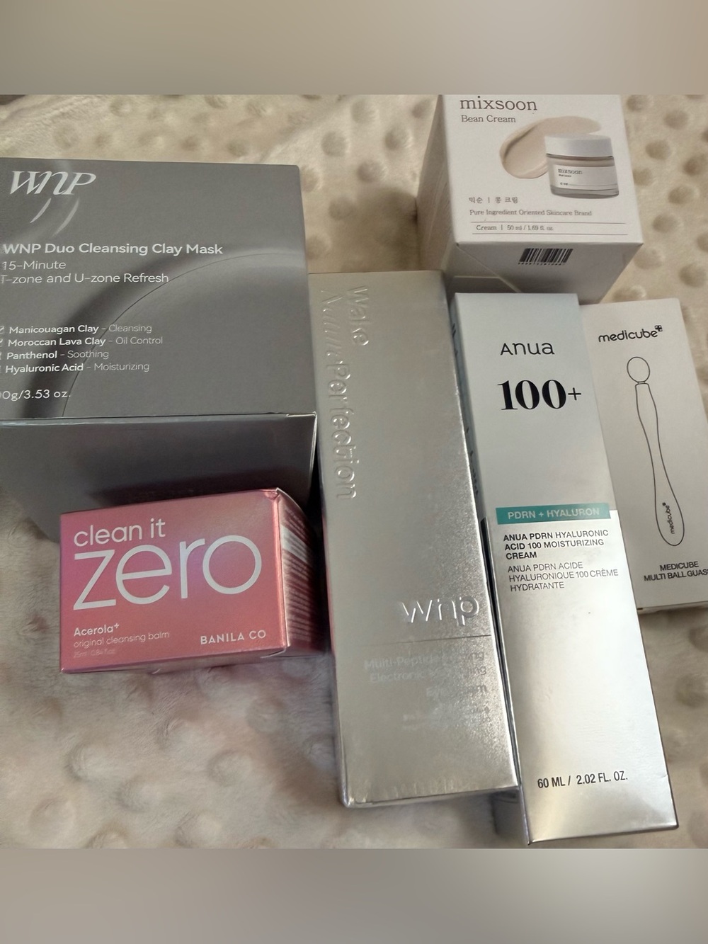Skin care bundle gift set